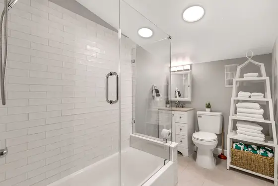 • Full Bathroom – Spacious and updated for comfort and convenience