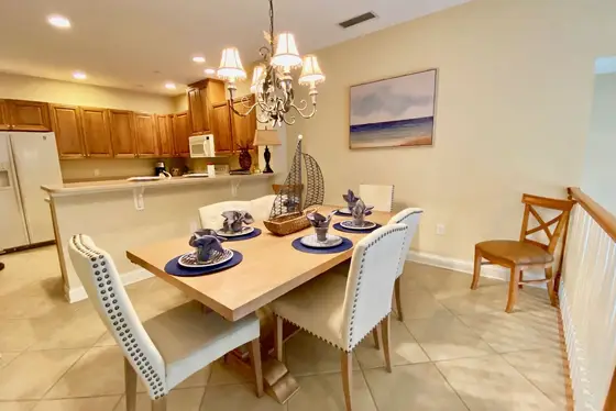 dining area that can sit 4 guests