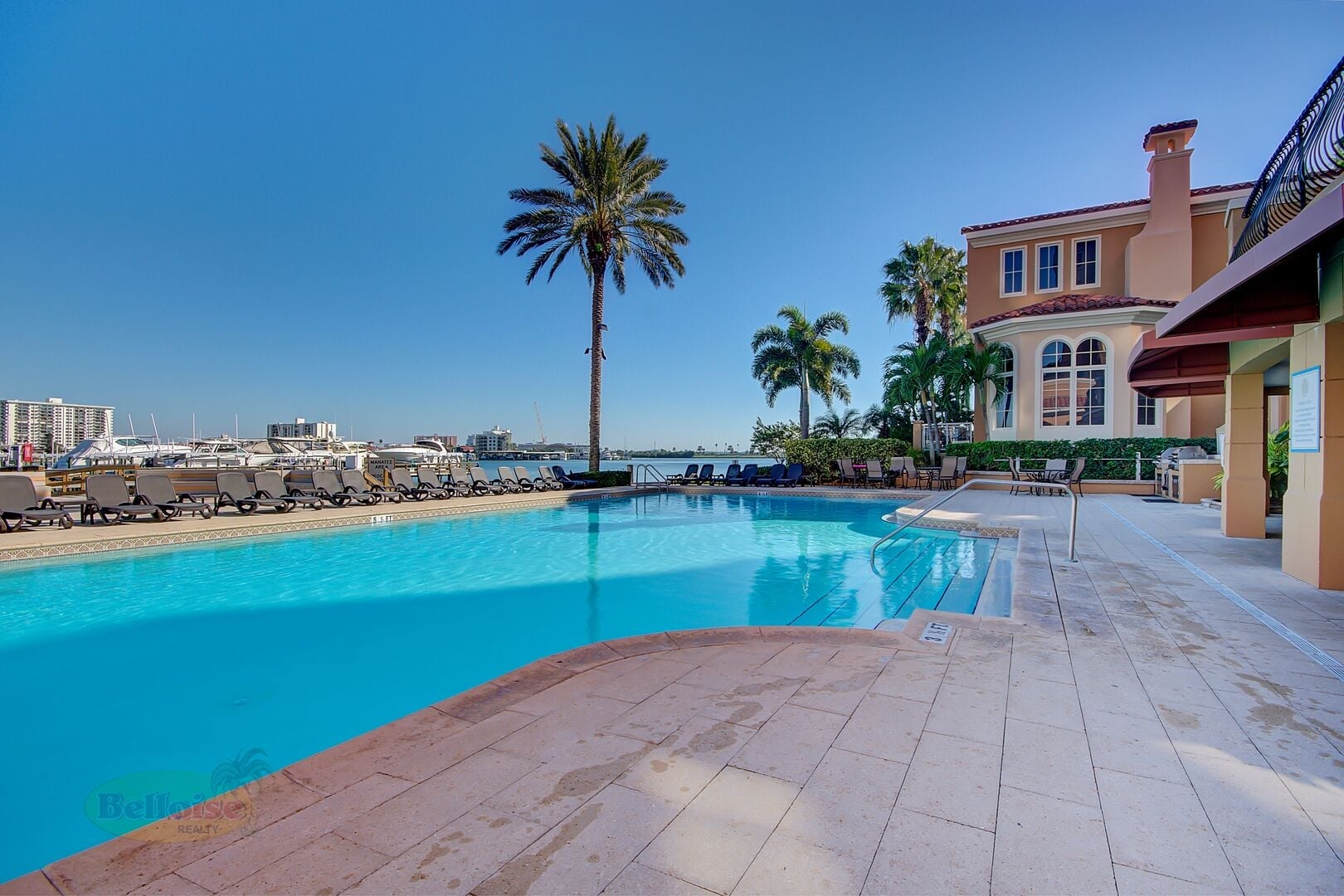 Belle Harbor Suite 71: Experience upscale coastal living at Belle Harbor Suite 71, a beautifully designed condo just minutes from the white sands of Clearwater Beach.
