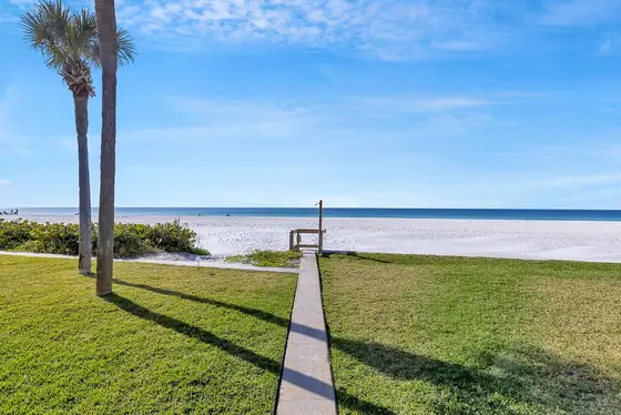 2760 Gulf 2 ➠ Gorgeous Villa with Heated Pool & Beach Views!