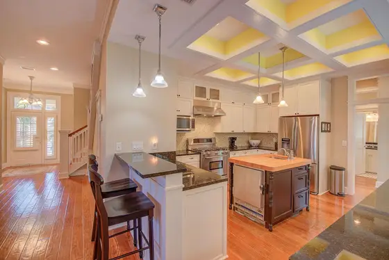 760 Bay Esplanade ➠ Ultimate Island Getaway - Monthly Beach Rental