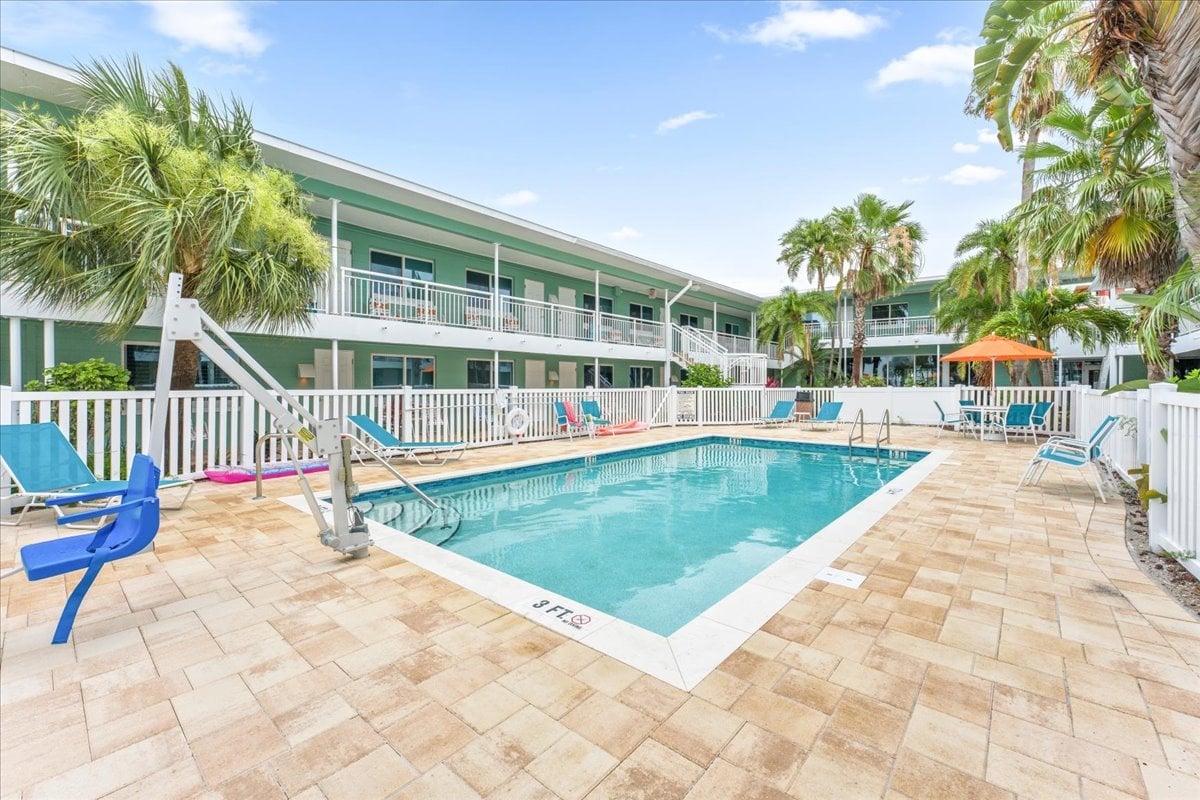 Tropic Terrace Resort 41