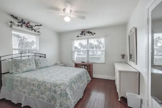 Master Bedroom, King