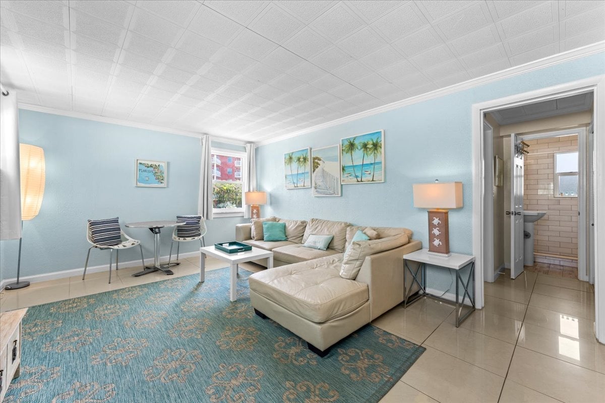 Tropic Terrace Resort 40