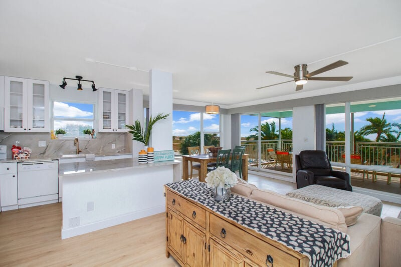 Tropic Terrace Resort 59