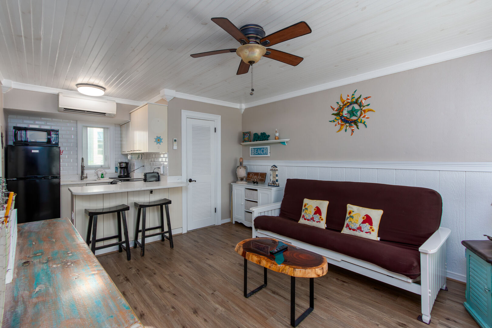 Tropic Terrace Resort 32