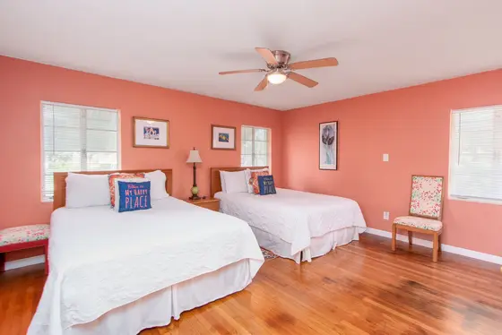 Guest Bedroom, Queen