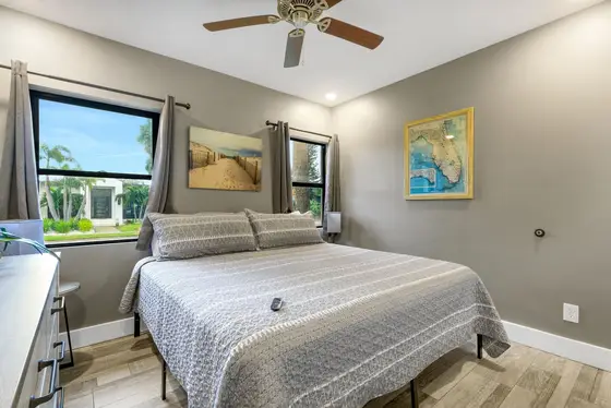Guest Bedroom 2, King