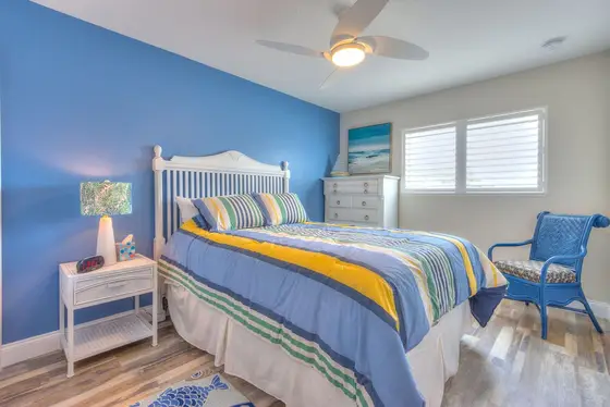 Guest Bedroom, Queen
