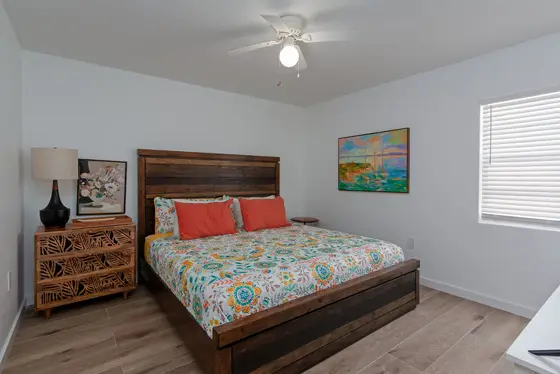 Master Bedroom, King