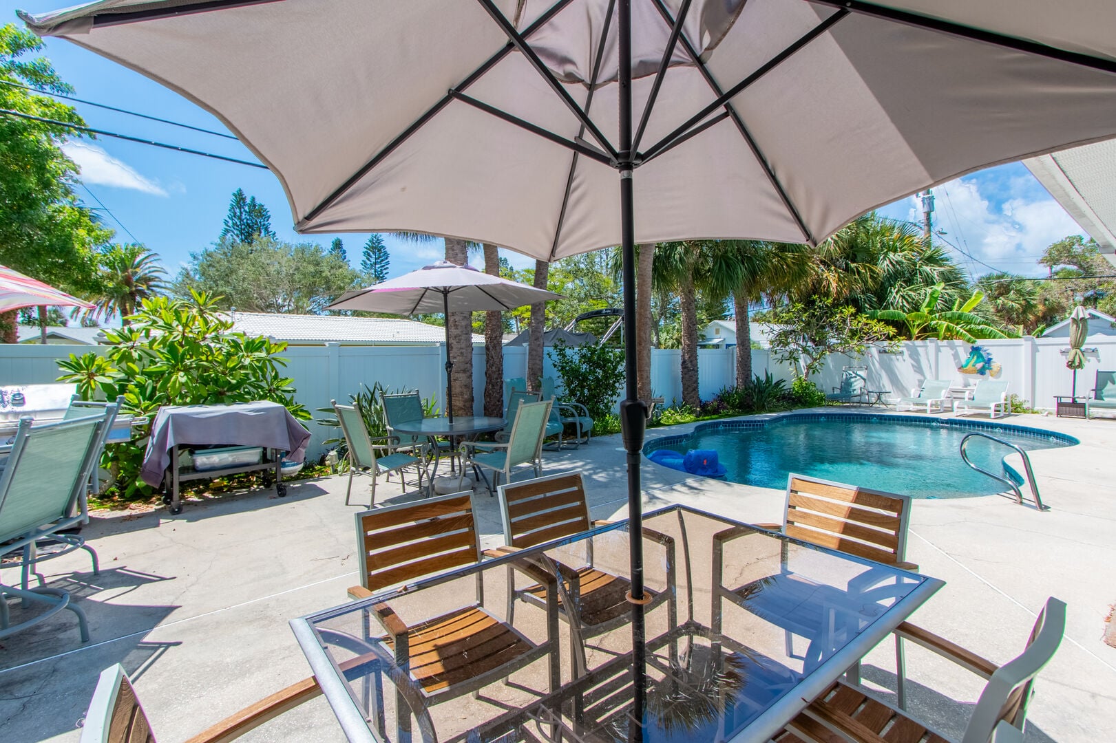 Mango Bay Pool House 1