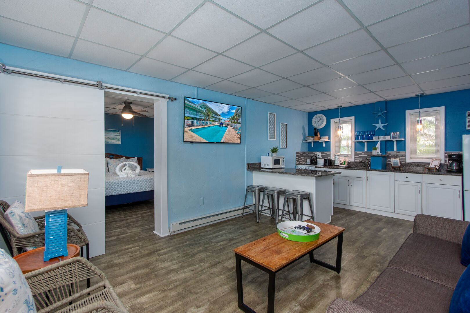 Tropic Terrace Resort 35