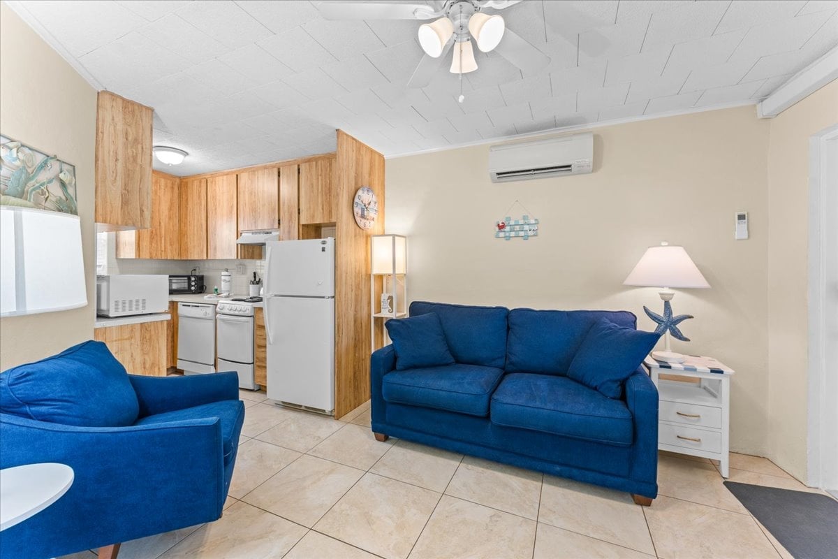 Tropic Terrace Resort 41