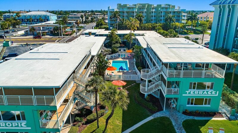 Tropic Terrace Resort 39