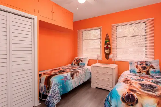 Guest Bedroom, Twin Single