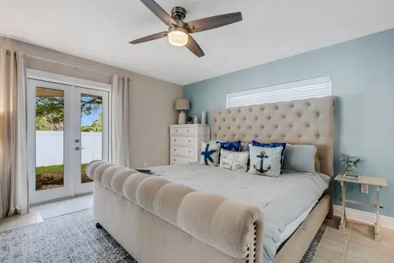 Master Bedroom, King