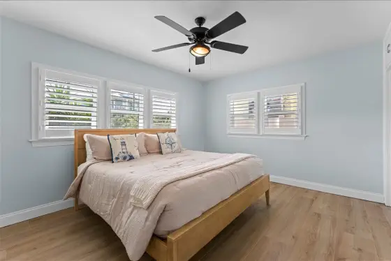Guest Bedroom on main Floor with King sized bed, King