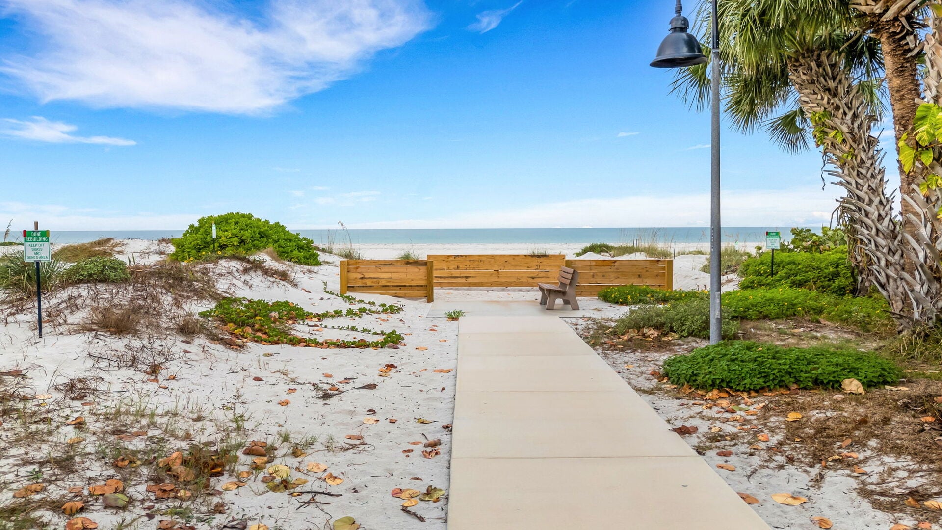 22 Laurel ➠ Island Time | Huge Beach Home | Pool • Sleeps 16