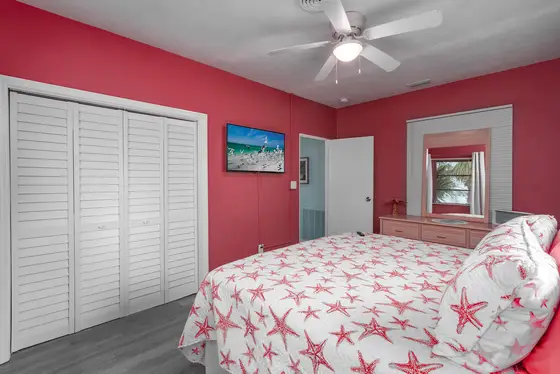 Master Bedroom, King