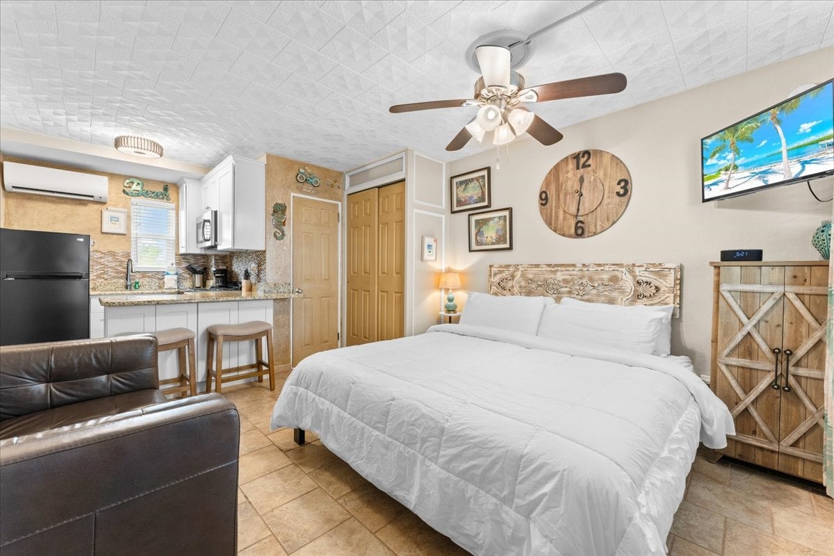 Tropic Terrace Resort 38